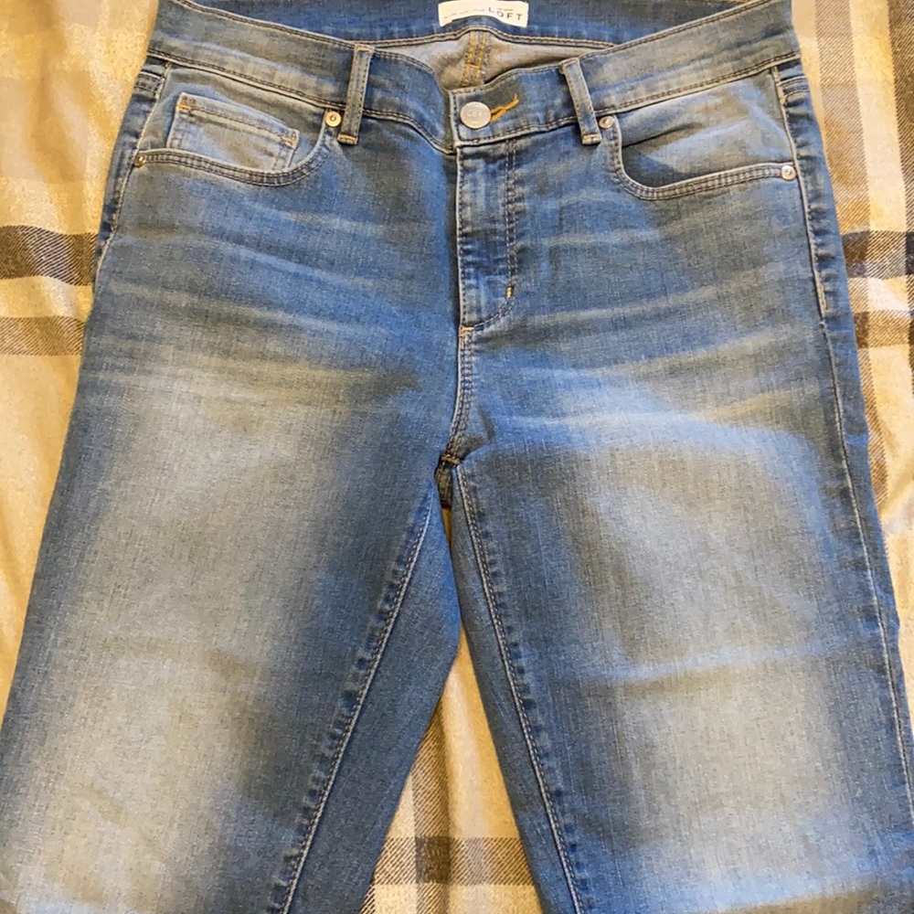 LOFT MODERN SKINNY CUFFED JEANS